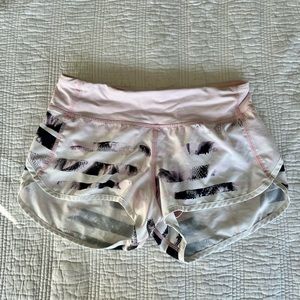 Lululemon speed up shorts